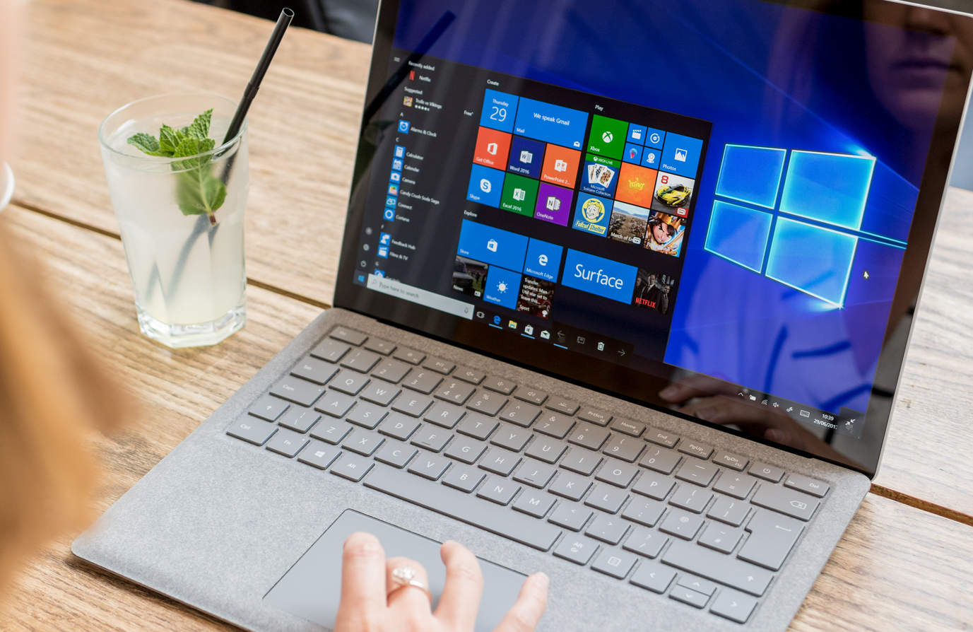 Windows 10 Home Start Menu Interface